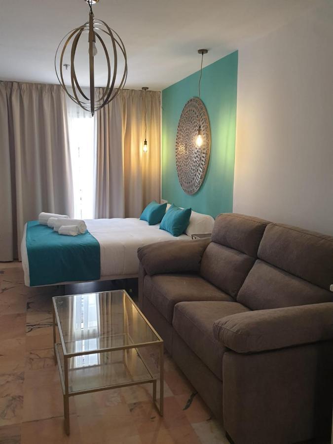 Apartamentos Dona Lola Sevilla Dış mekan fotoğraf