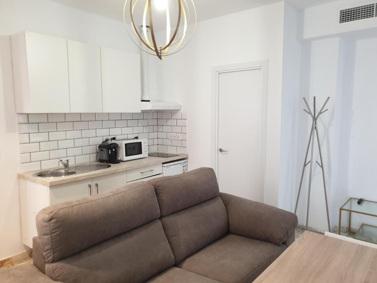 Apartamentos Dona Lola Sevilla Dış mekan fotoğraf