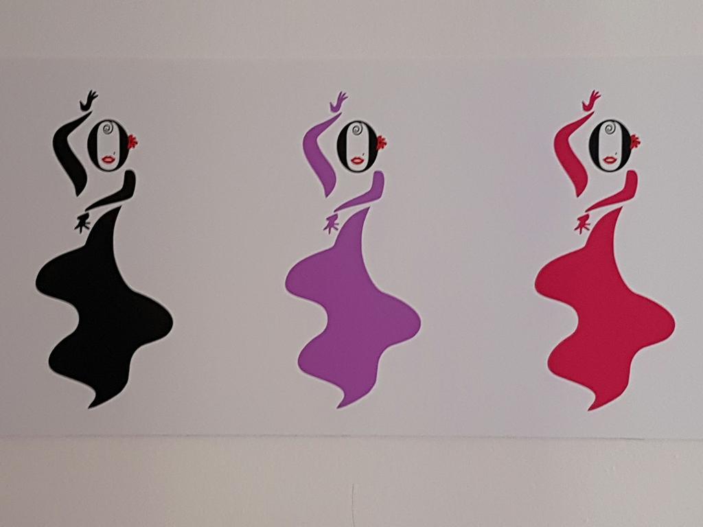 Apartamentos Dona Lola Sevilla Dış mekan fotoğraf