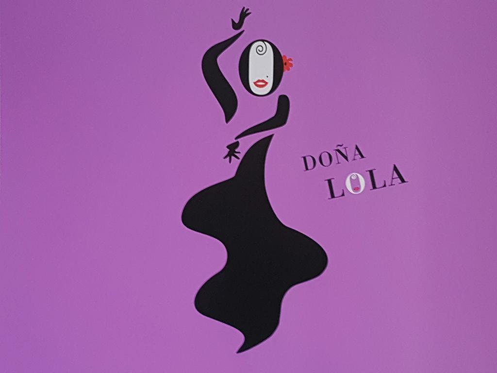 Apartamentos Dona Lola Sevilla Dış mekan fotoğraf