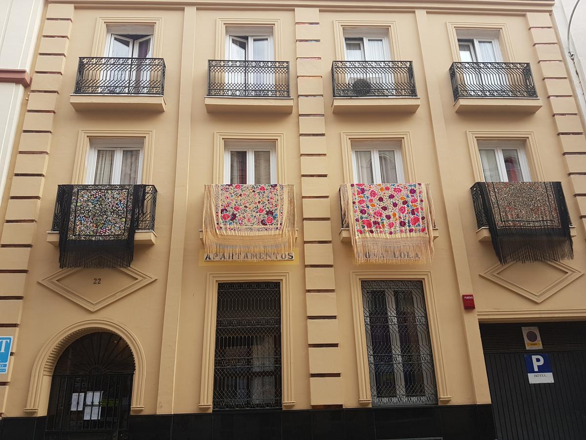Apartamentos Dona Lola Sevilla Dış mekan fotoğraf