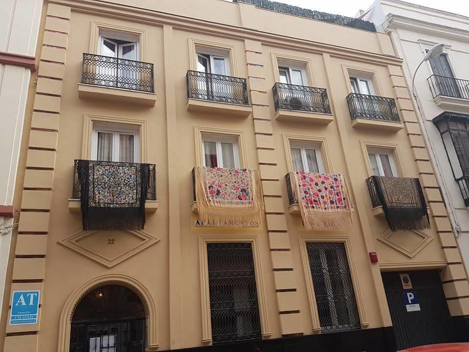 Apartamentos Dona Lola Sevilla Dış mekan fotoğraf
